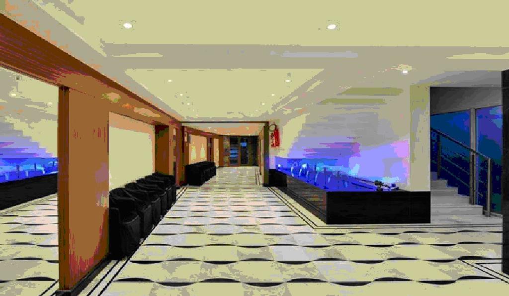 Comfort Inn Sunset Ahmedabad Ngoại thất bức ảnh