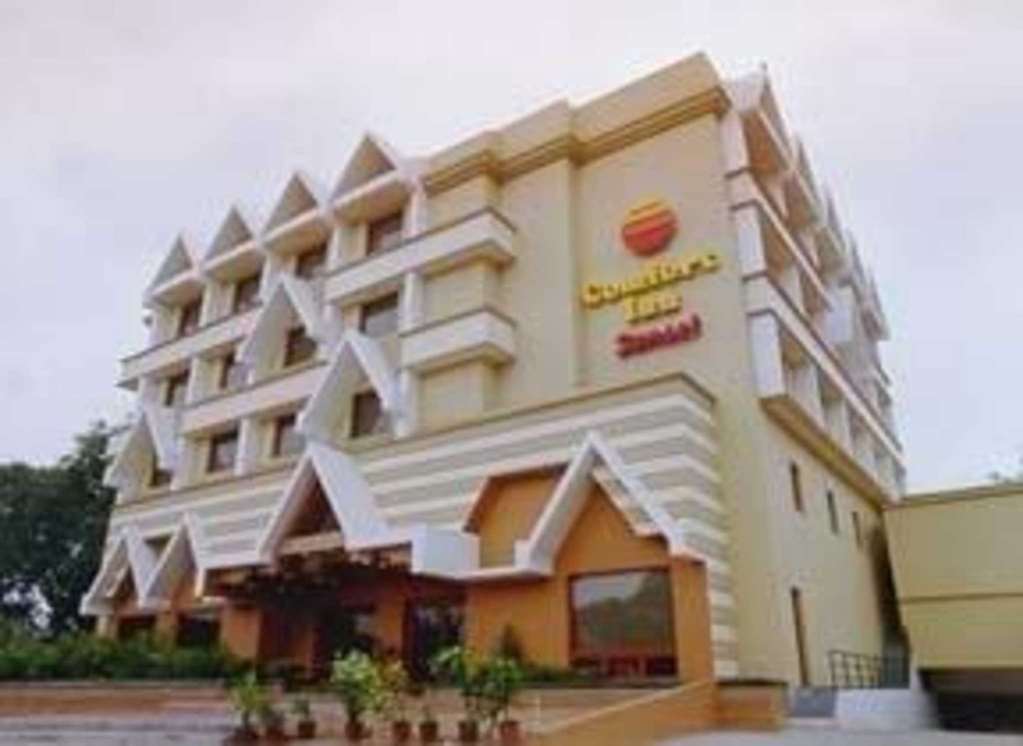 Comfort Inn Sunset Ahmedabad Ngoại thất bức ảnh